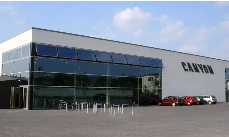 Licenciement chez Canyon